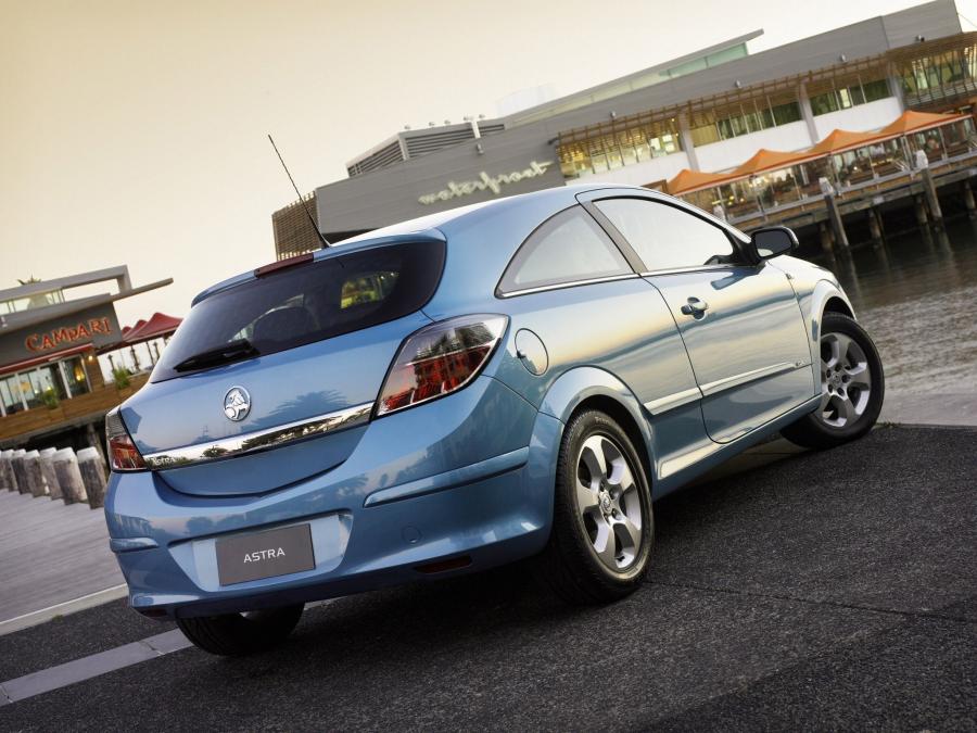  Holden Astra 3-Door 2005 года  (фото 5 из 13)